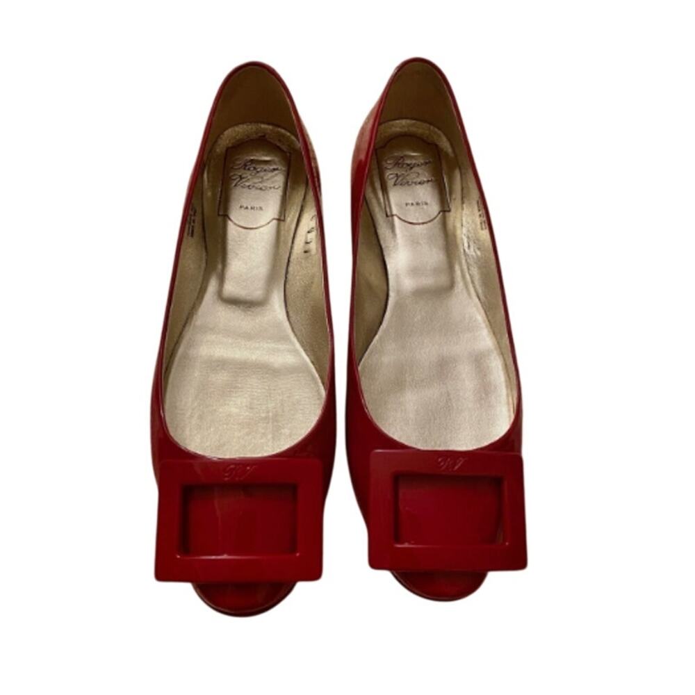 Roger Vivier Gommette Ballet Flats Patent Leather Red